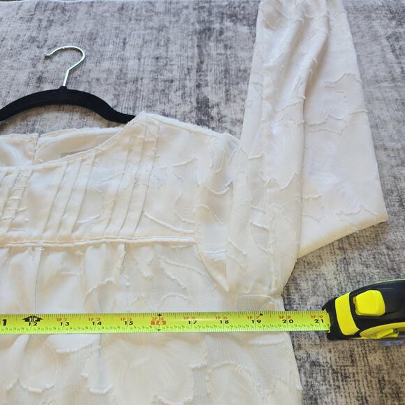 LOFT Blouse Women Small Textured Floral Long Sleeve Lightweight Elegant Boho Top - Picture 5 of 8